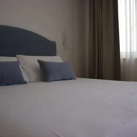 Galaxy Tropea 4* Drapia